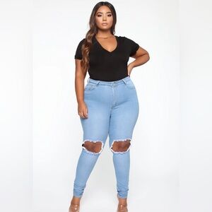 NWT Sky Blue Ripped Skinny Jeans! Bohemian Distressed Cutout Boho Plus